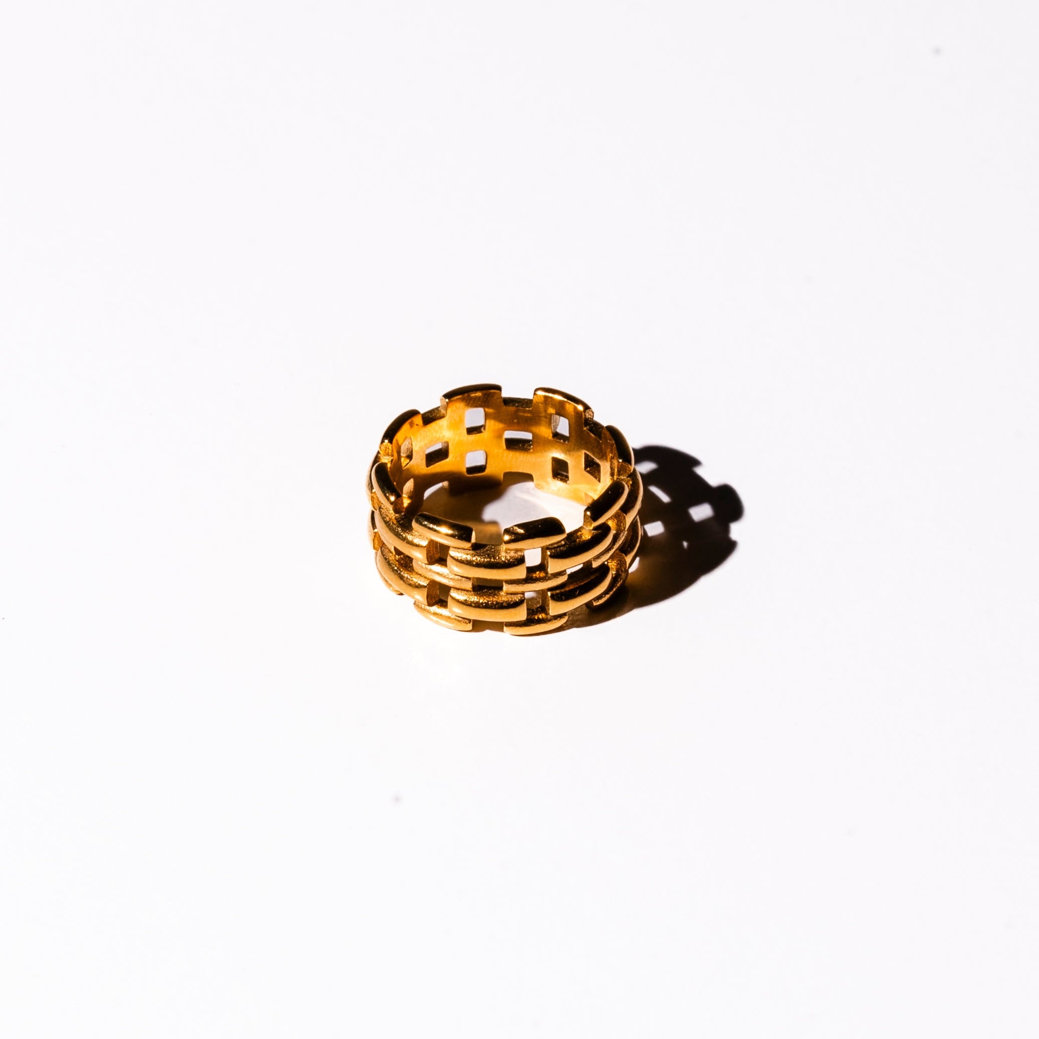Gold Woven Link Band Ring