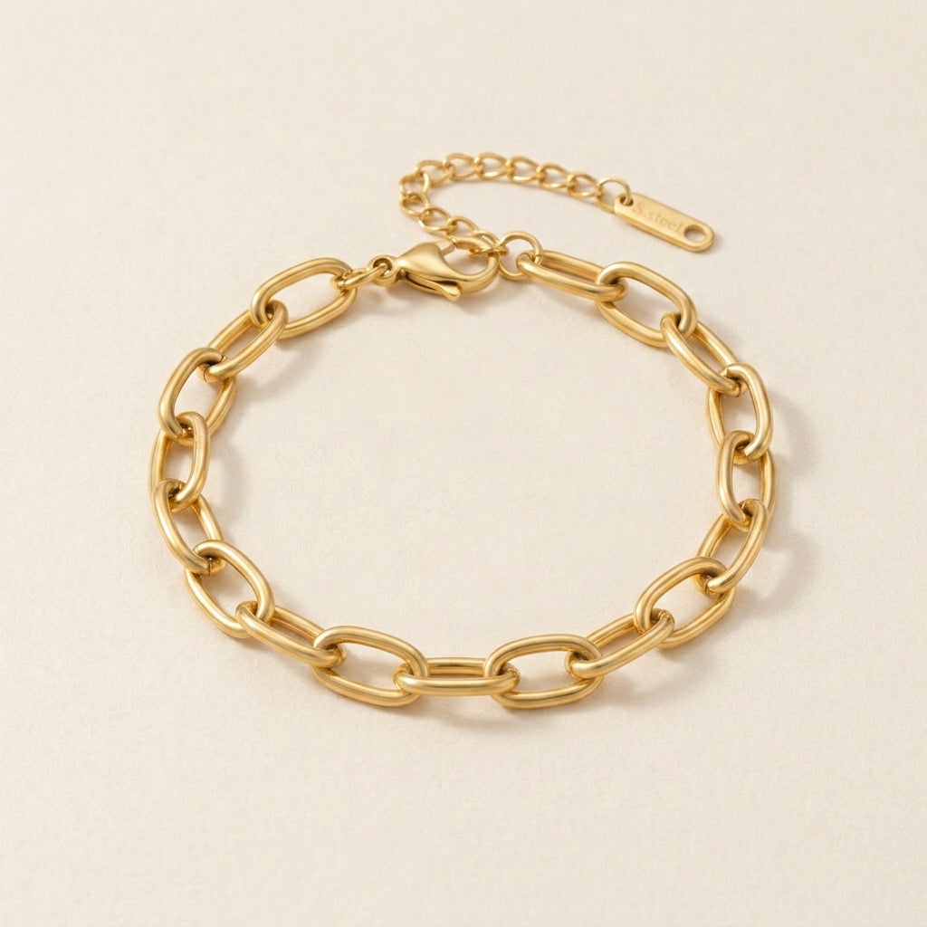 Gold Chunky Paperclip Bracelet