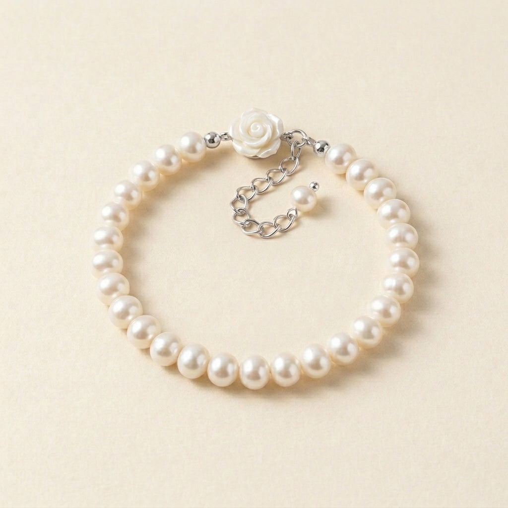 Pearl Beaded Rose Clasp Bracelet