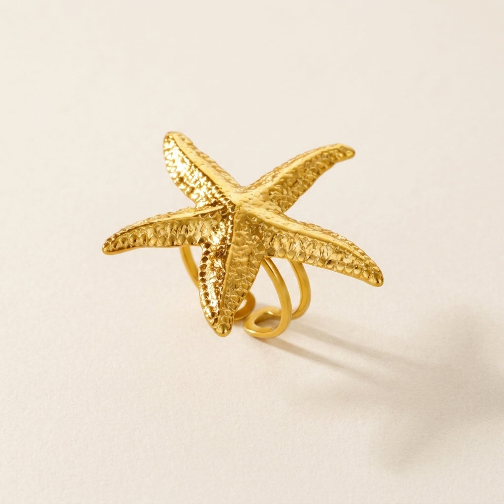 Nautical Starfish Cocktail Ring in Polished Gold