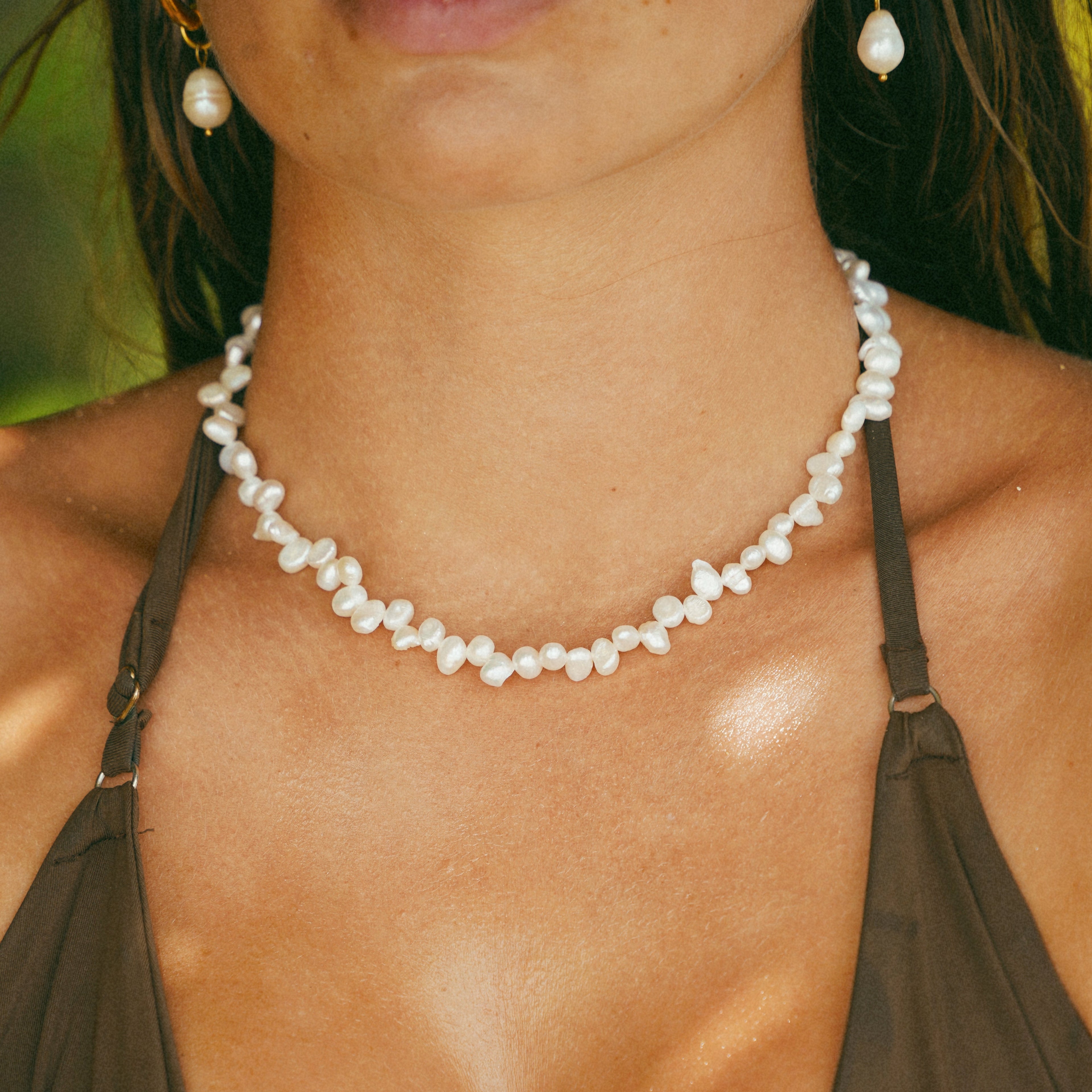 Pearl Beaded Choker Necklace