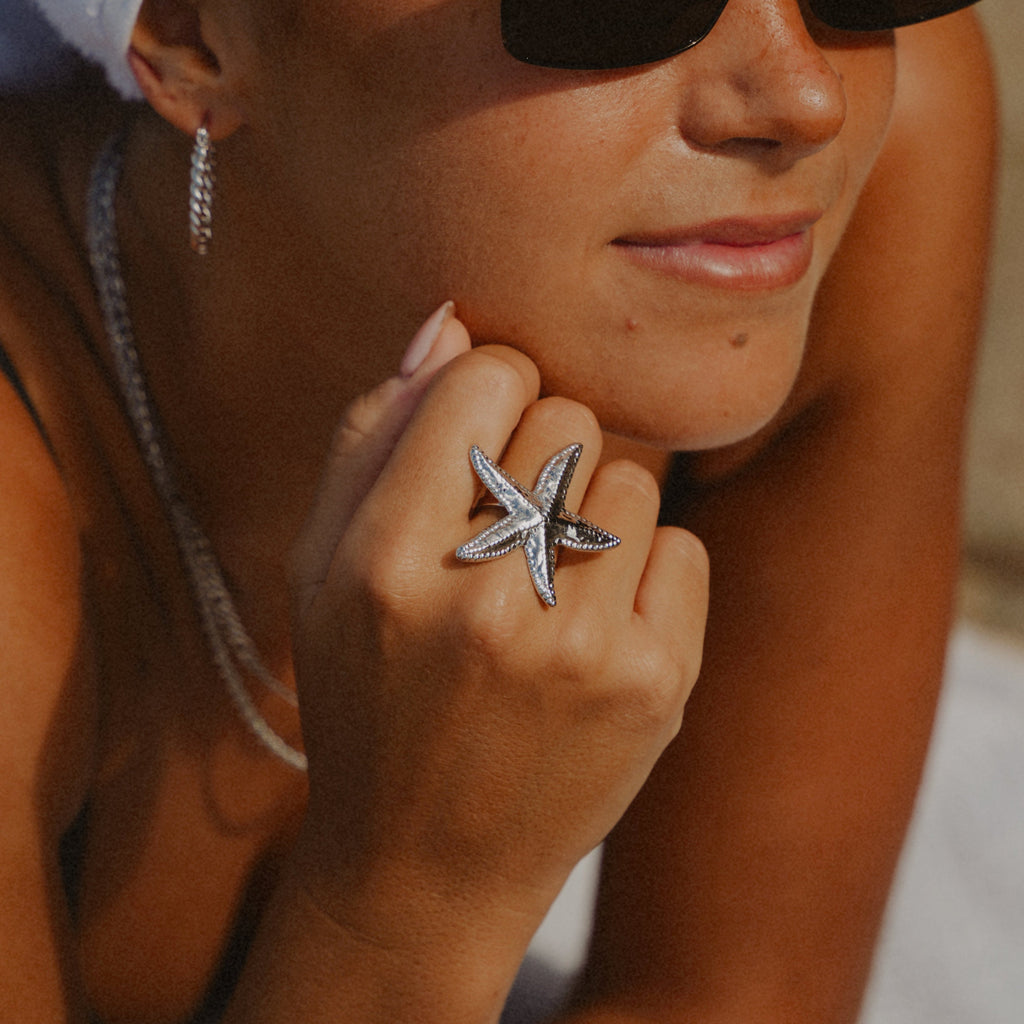 Nautical Starfish Cocktail Ring in Polished Silver