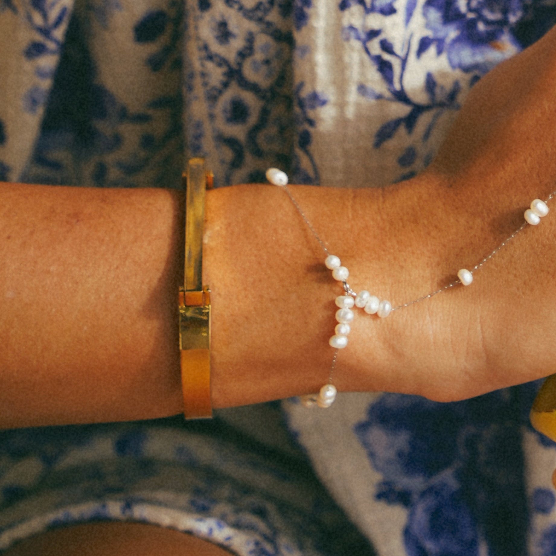 Gold Engravable Bar Bracelet