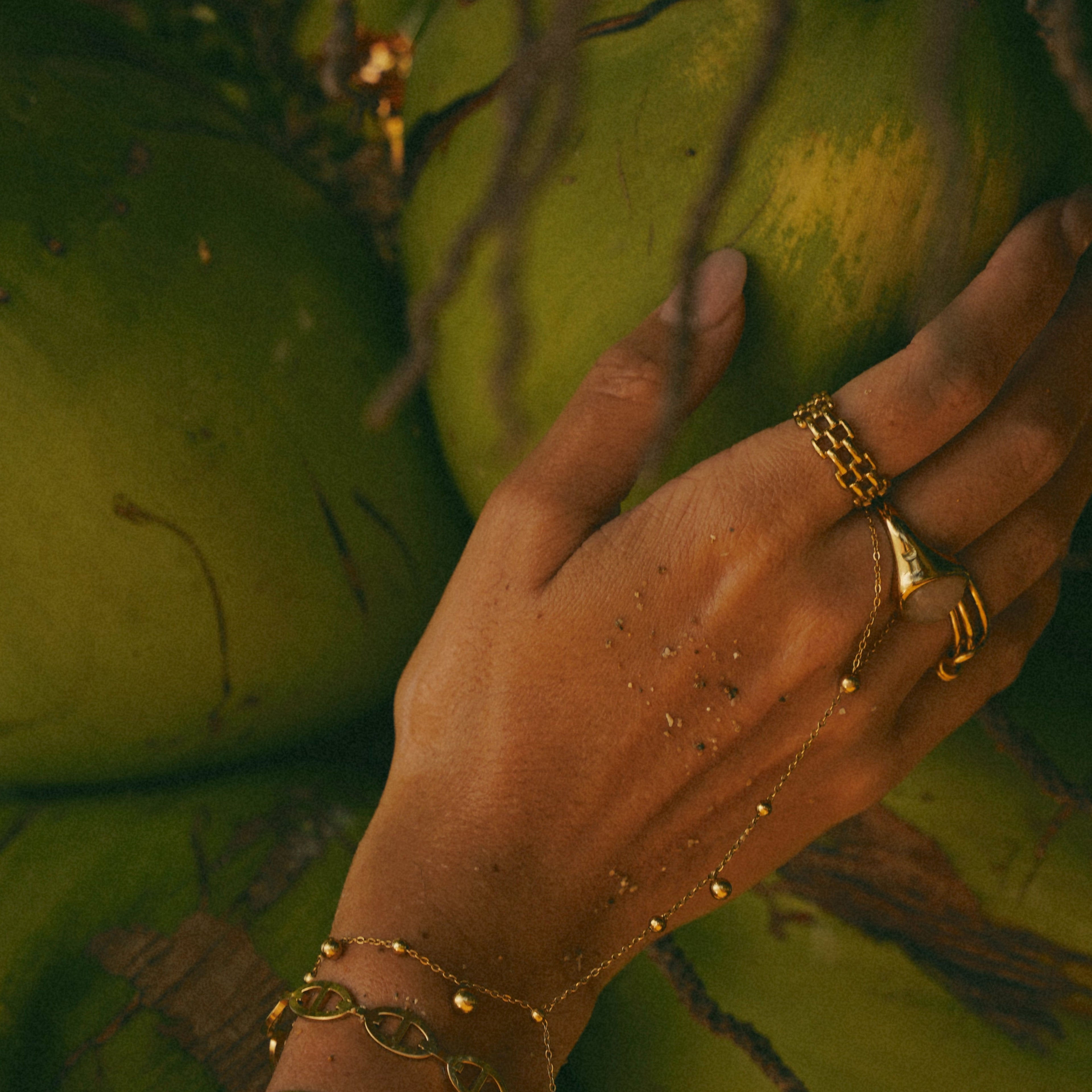 Gold Woven Link Band Ring