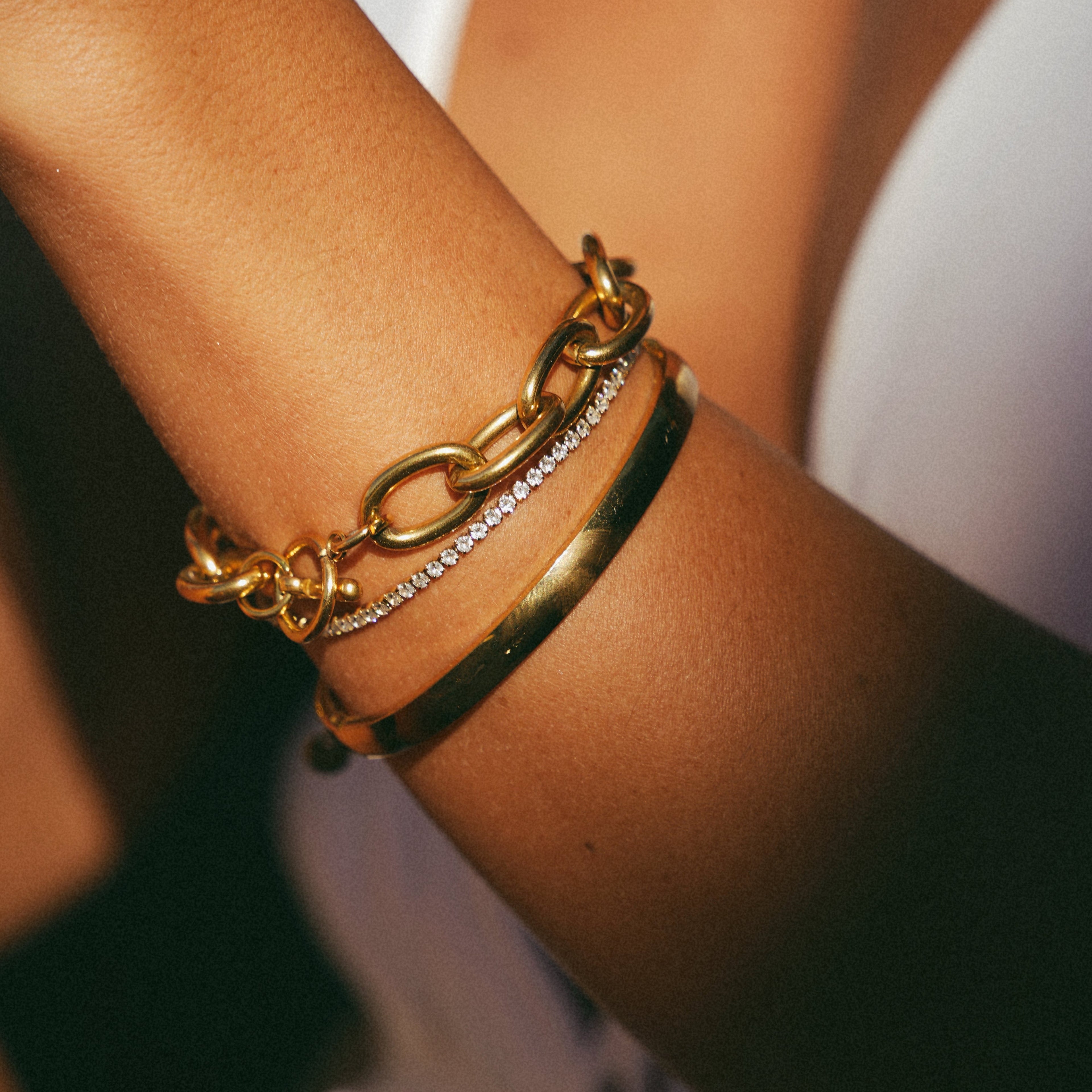 Gold Chunky Oval Link Chain Bracelet