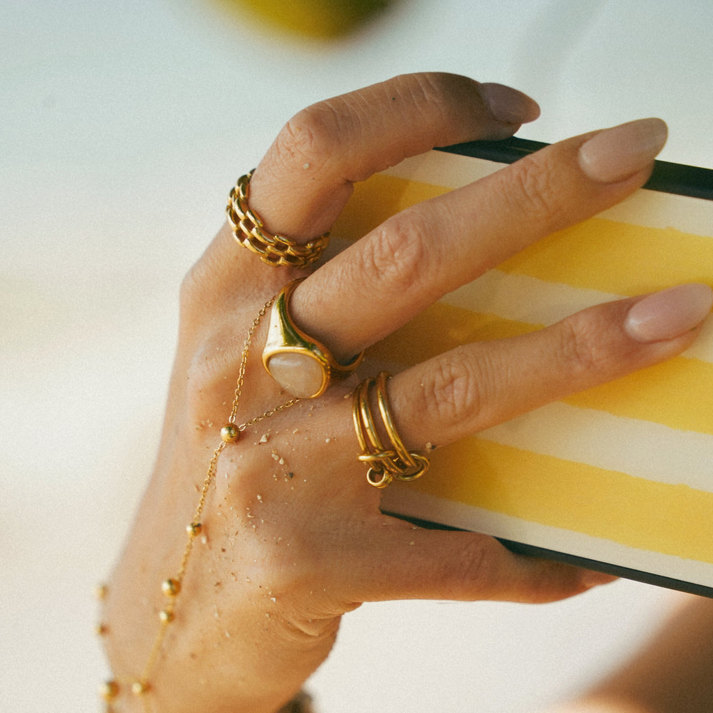 Gold Woven Link Band Ring